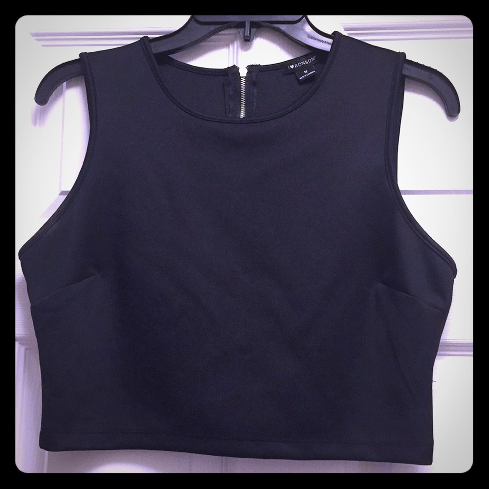 Sale 3 for $20 I 💗 Ronson crop top